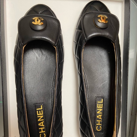 Chanel Ballet Flats - Picture 2 of 5